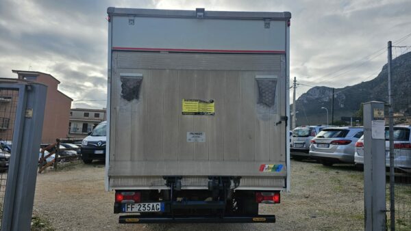 IVECO DAILY 35S15  2.3 M.JET 145 CV 2016  CASSONE CON PEDANA IDRAULICA E5  € 14.000,00 + IVA - immagine 4