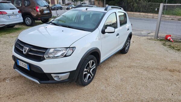 DACIA SANDERO STEPWAY 1.5 DCI 90CV PRESTIGE EURO 5 € 7.500,00 - immagine 9