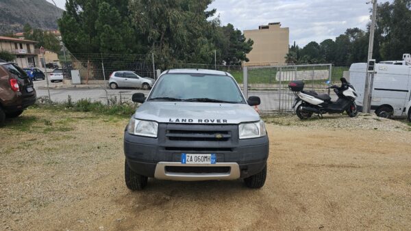 LAND ROVER FREELANDER 2.0 111 CV 2002 5P 4X4 E3 BUSINESS € - immagine 14