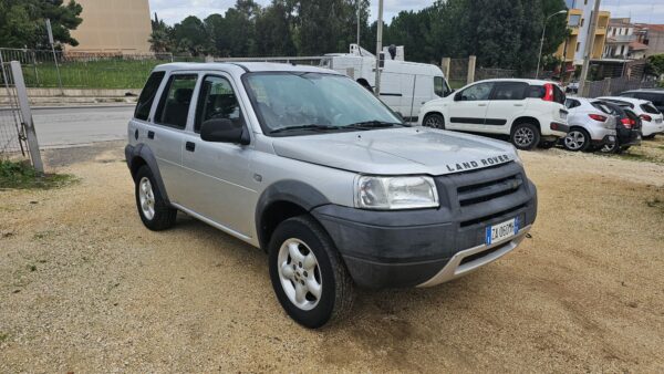 LAND ROVER FREELANDER 2.0 111 CV 2002 5P 4X4 E3 BUSINESS € - immagine 13