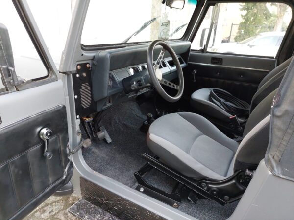 JEEP WRANGLER 1989 2.5 BENZINA CABRIO 107 CV ASI € 14.900,00 - immagine 5