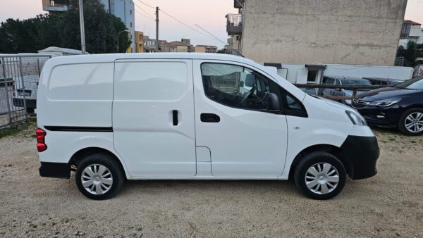 NISSAN NV200  1.5 DCI 90CV 2018 FURGONE E6  € 7.000+IVA - immagine 8