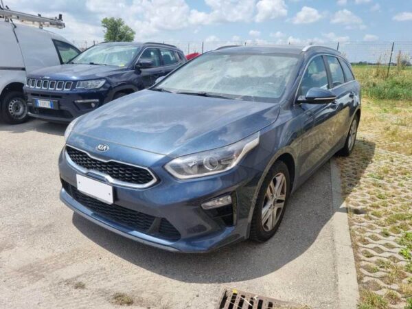 KIA CEED SW 1.6 CRDI 115 CV   2019 ECO BUSINESS CLASS DCT SW (AUTOCARRO)  BLUE MET € 11.500,00 ( PROSSIMO ARRIVO )