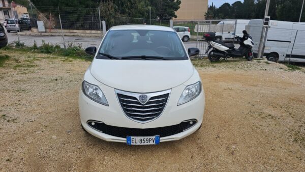 LANCIA YPSILON 1.3 M.JET 2012 GOLD  € 5.900,00 - immagine 8